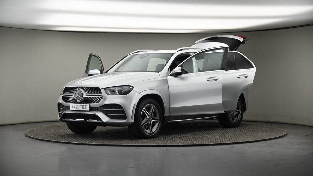 More views of Mercedes-Benz GLE