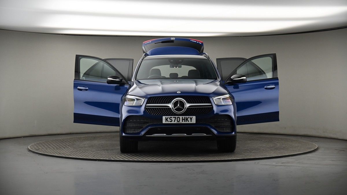 More views of Mercedes-Benz GLE