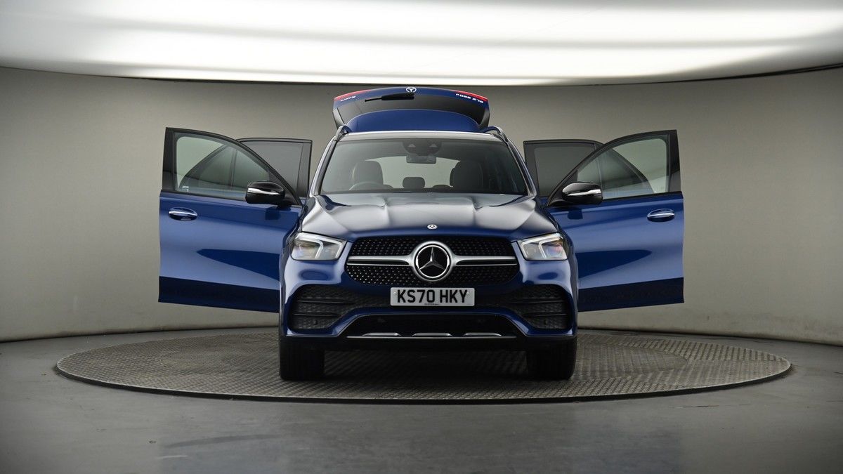 More views of Mercedes-Benz GLE