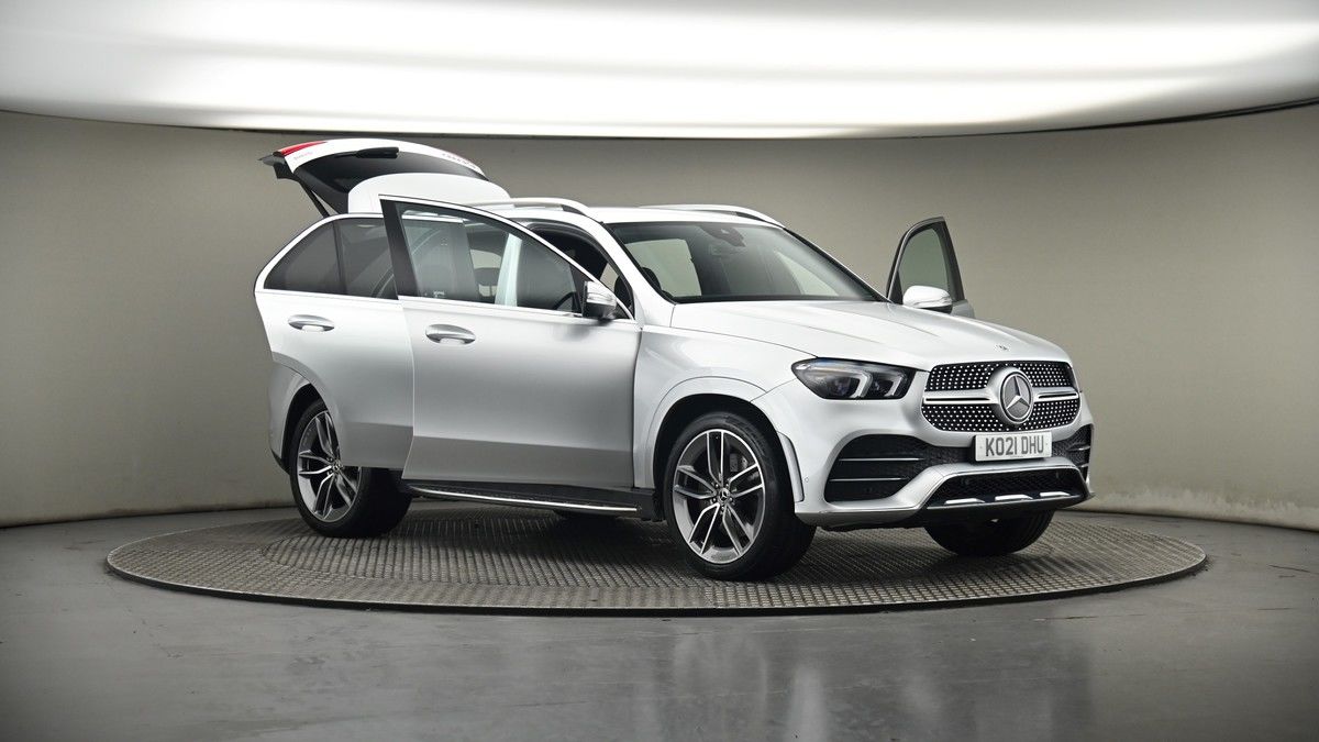 More views of Mercedes-Benz GLE