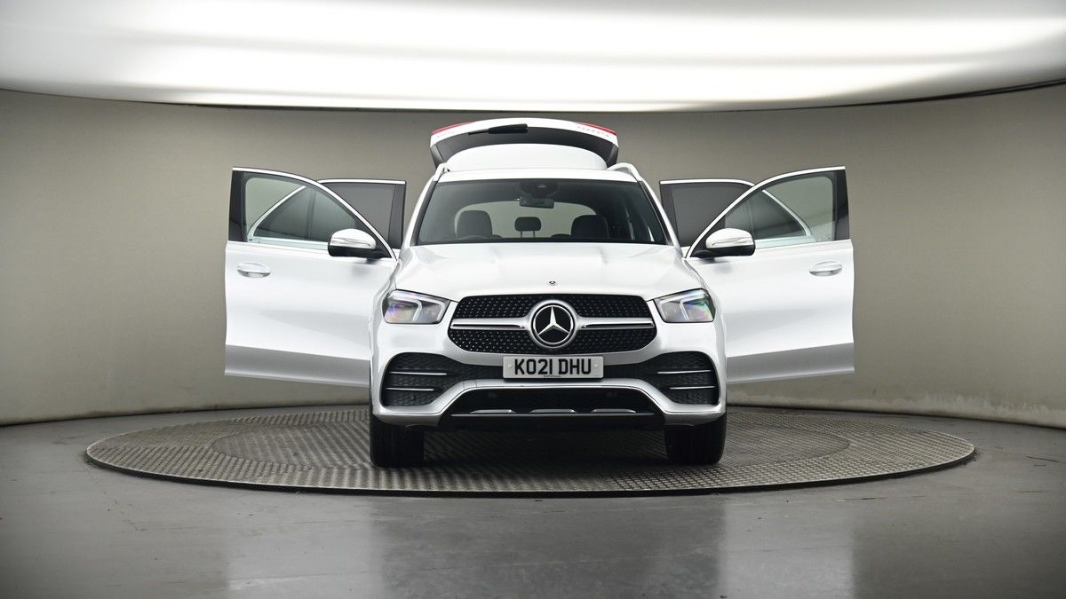 More views of Mercedes-Benz GLE