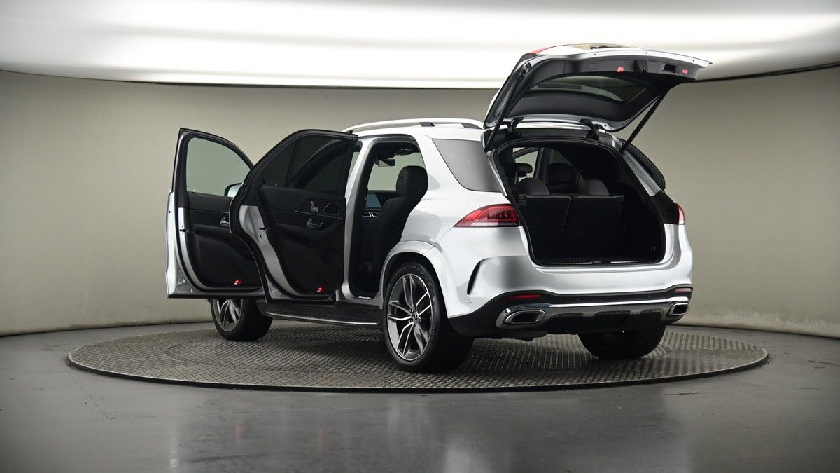 More views of Mercedes-Benz GLE