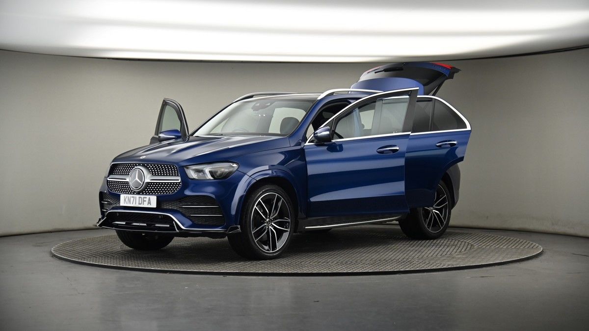 More views of Mercedes-Benz GLE