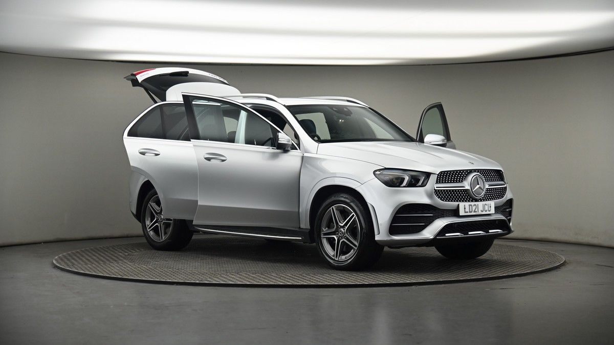 More views of Mercedes-Benz GLE