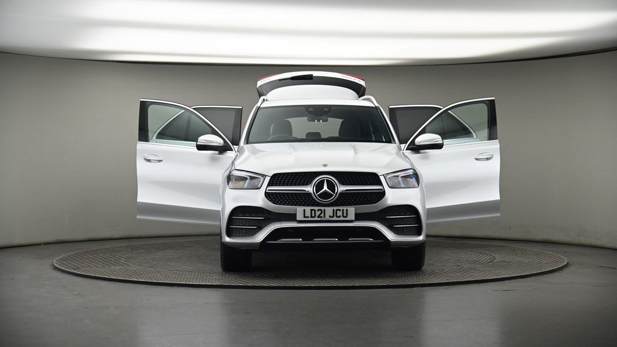 More views of Mercedes-Benz GLE