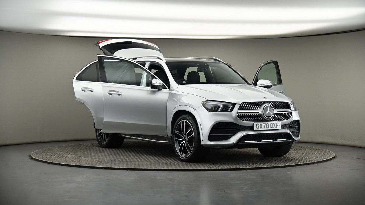 More views of Mercedes-Benz GLE