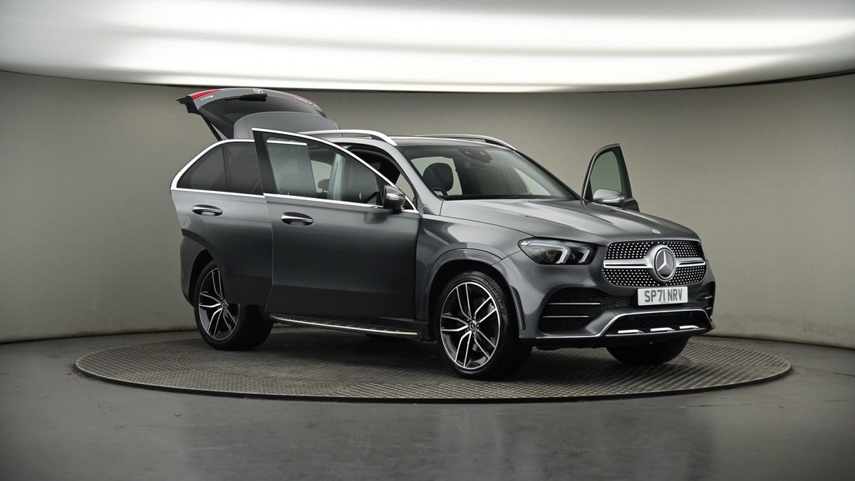 More views of Mercedes-Benz GLE