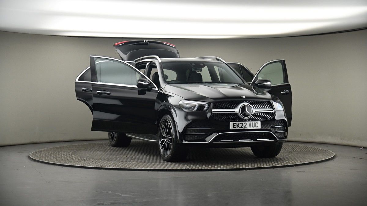 More views of Mercedes-Benz GLE