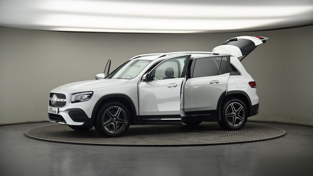 More views of Mercedes-Benz GLB