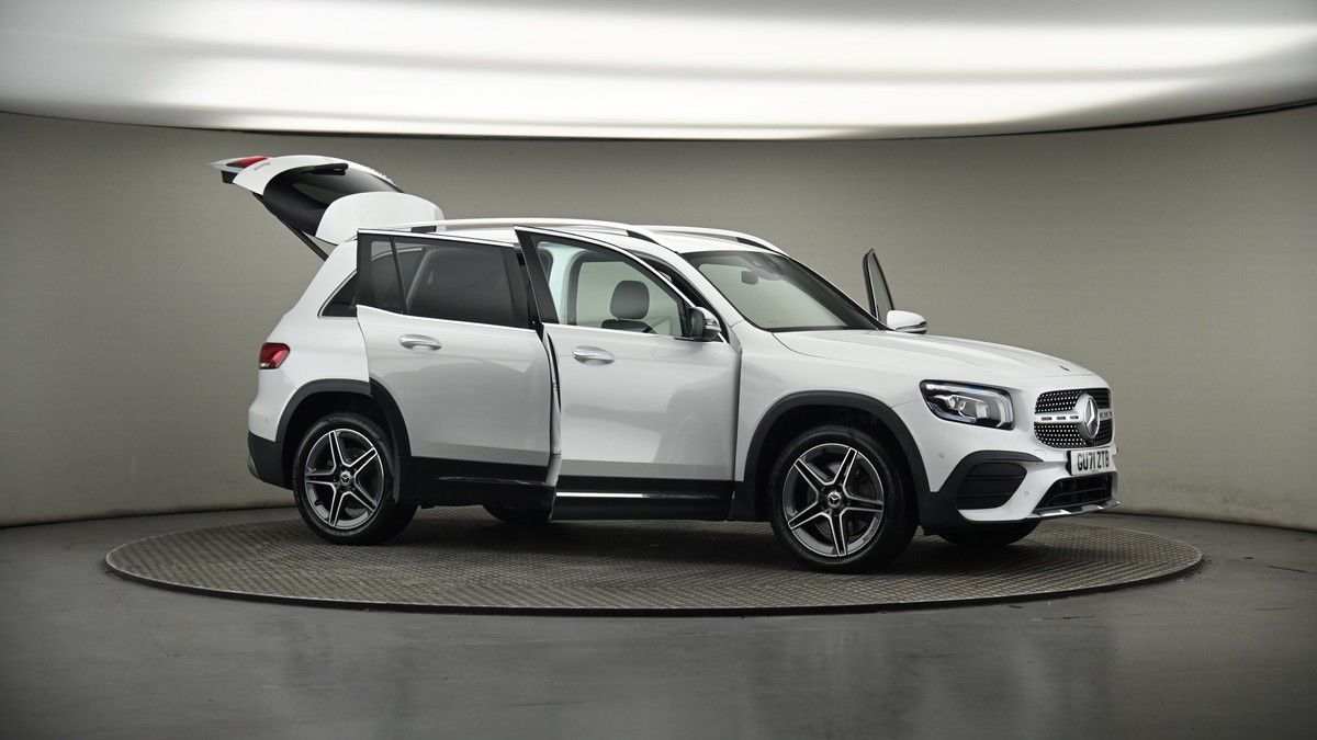 More views of Mercedes-Benz GLB