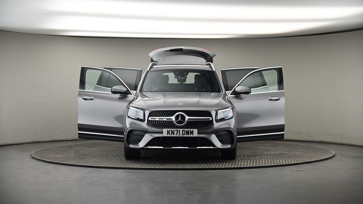 More views of Mercedes-Benz GLB