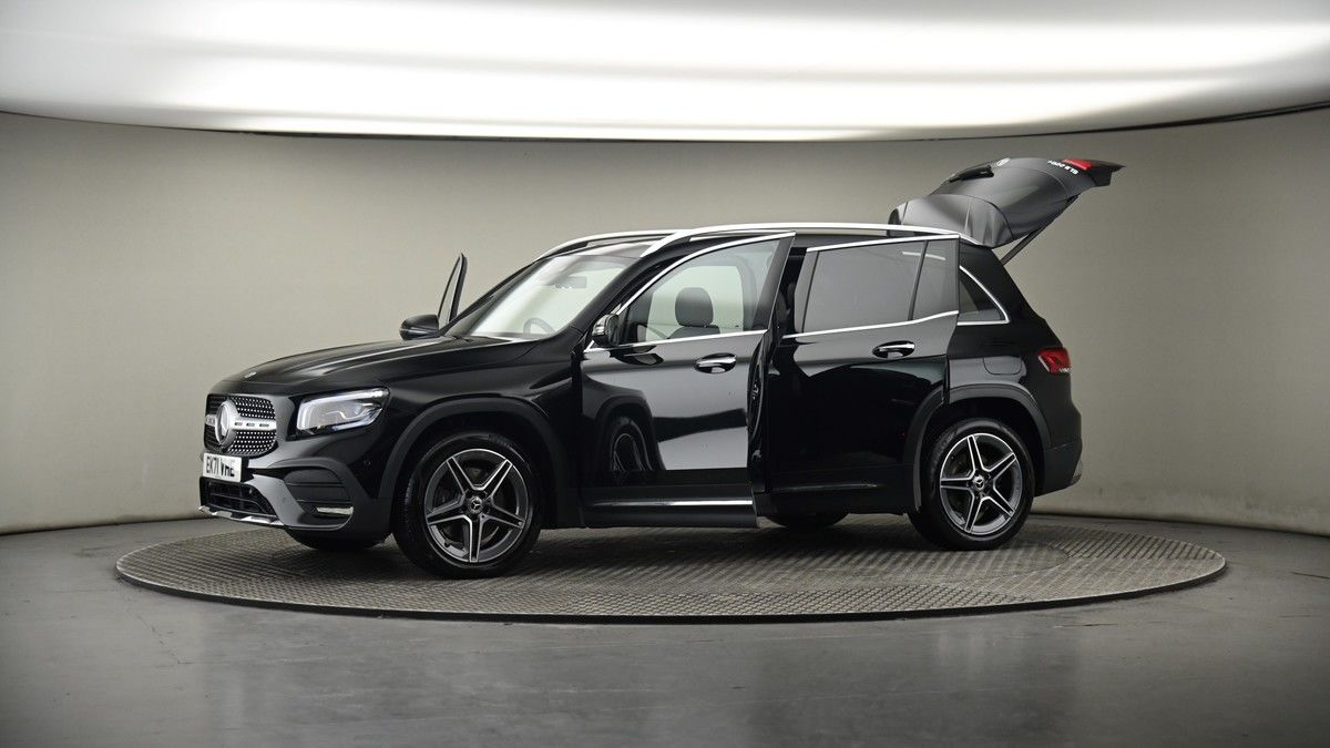 More views of Mercedes-Benz GLB