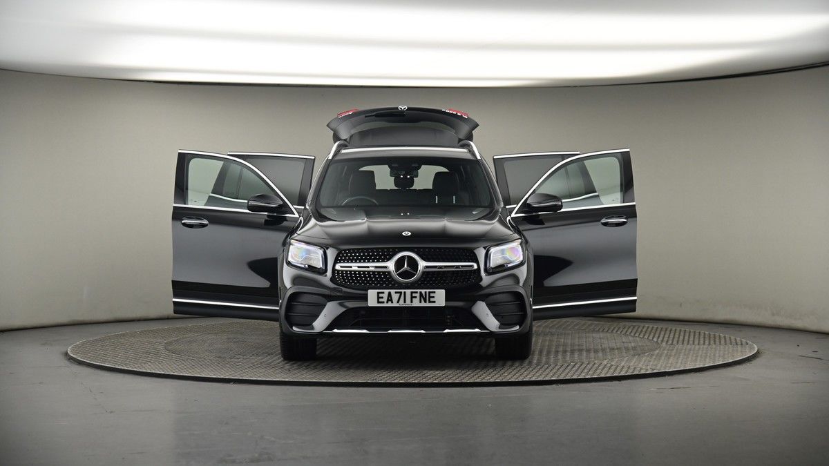 More views of Mercedes-Benz GLB