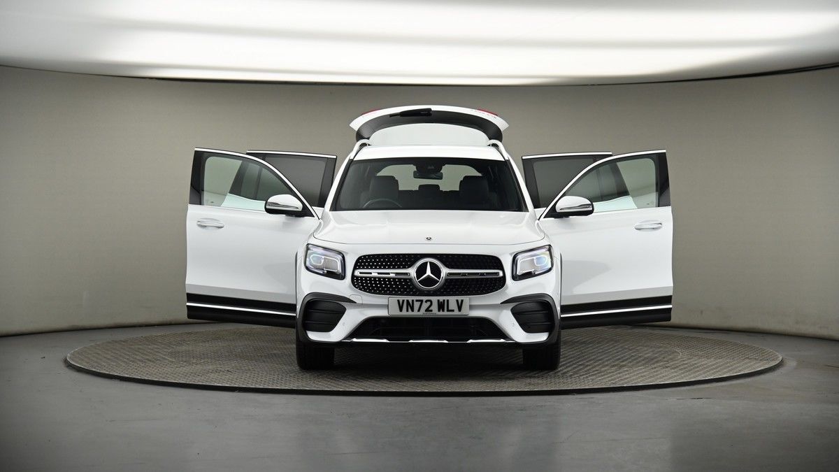 More views of Mercedes-Benz GLB