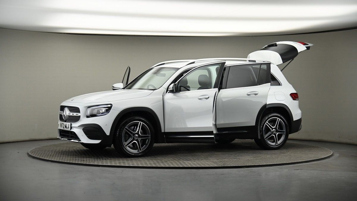 More views of Mercedes-Benz GLB