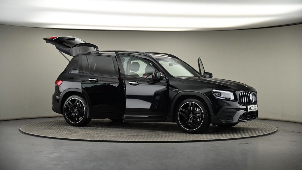 More views of Mercedes-Benz GLB