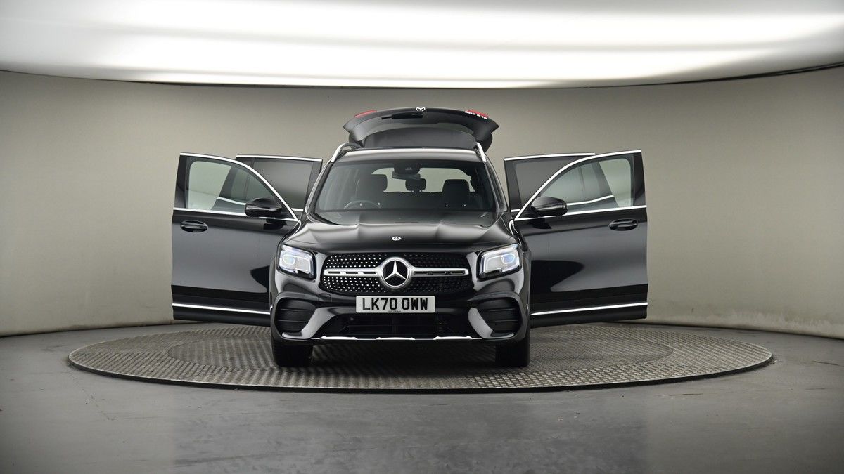 More views of Mercedes-Benz GLB