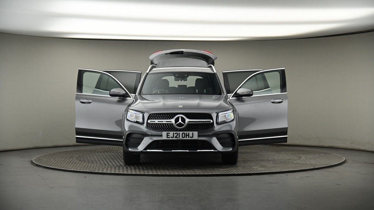 More views of Mercedes-Benz GLB