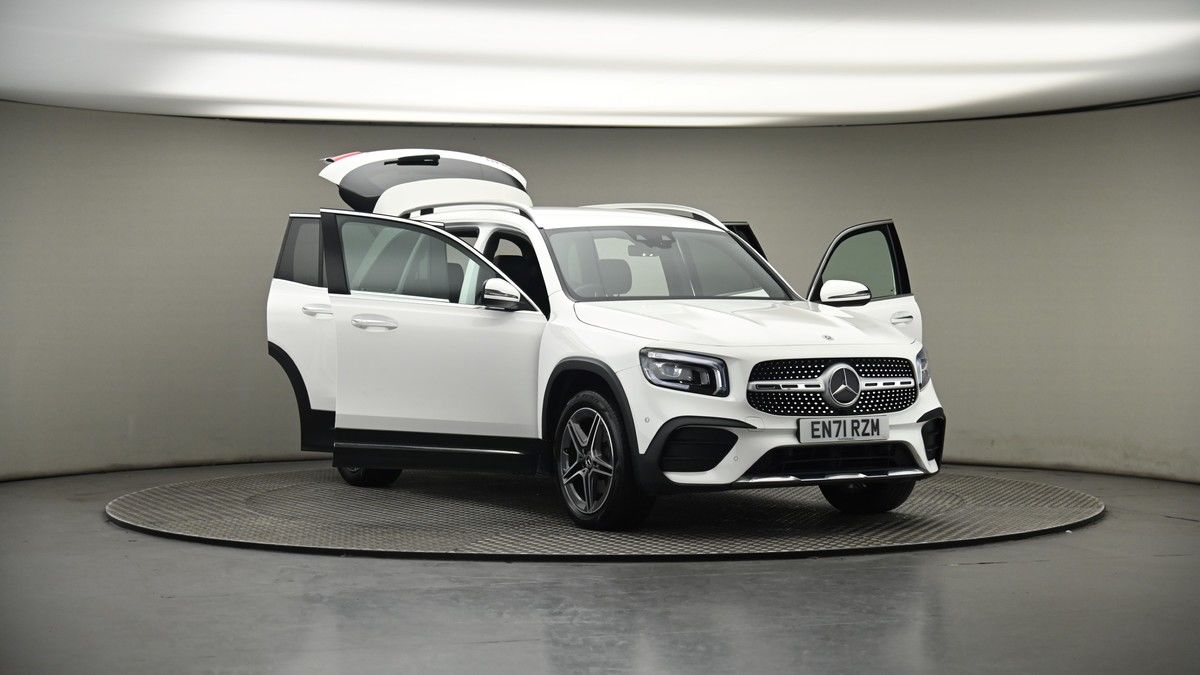 More views of Mercedes-Benz GLB