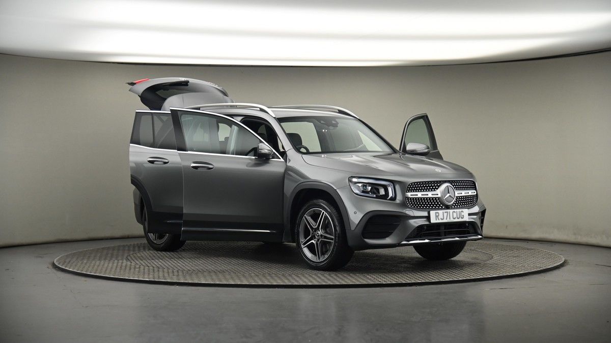 More views of Mercedes-Benz GLB