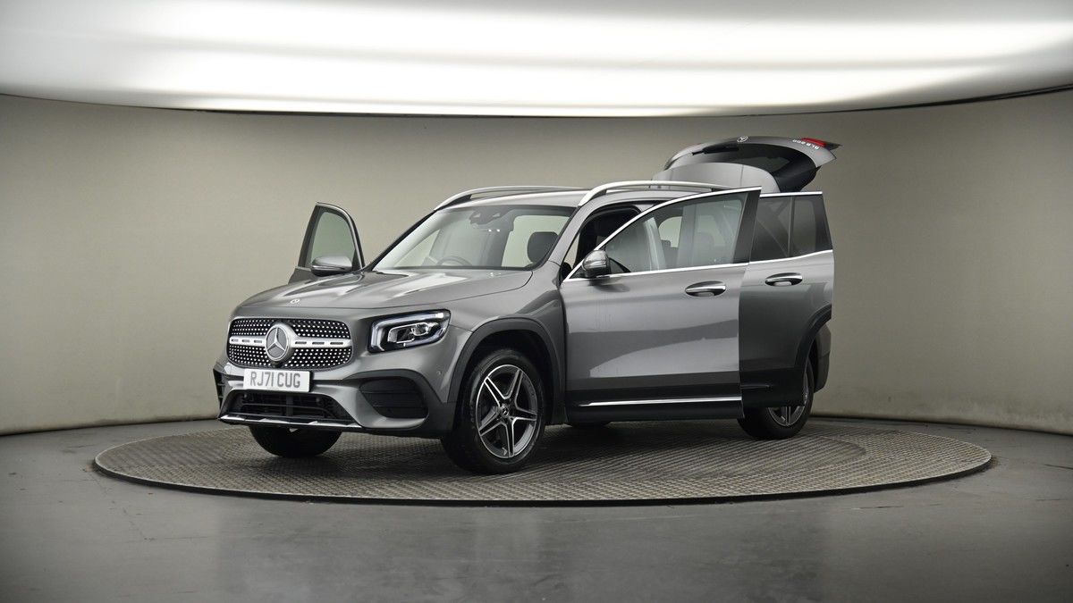 More views of Mercedes-Benz GLB