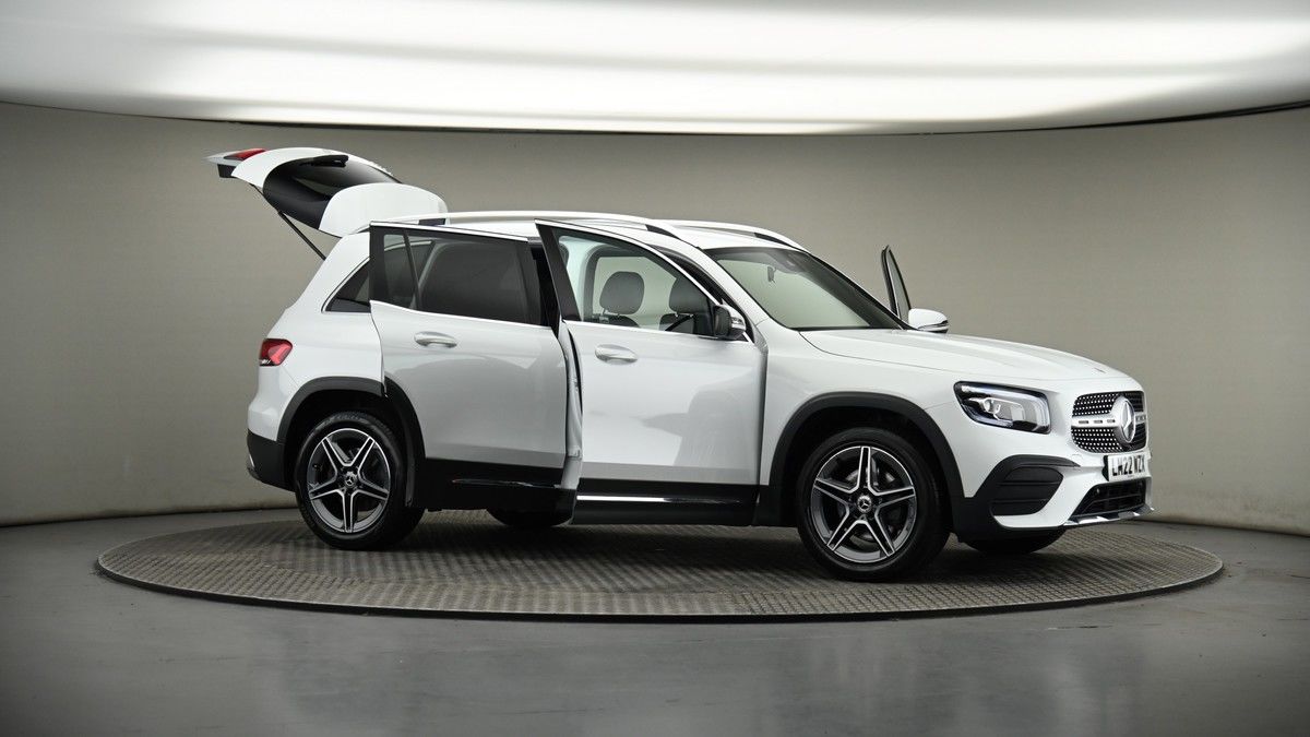 More views of Mercedes-Benz GLB