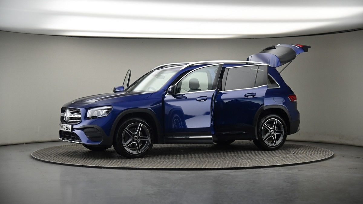 More views of Mercedes-Benz GLB