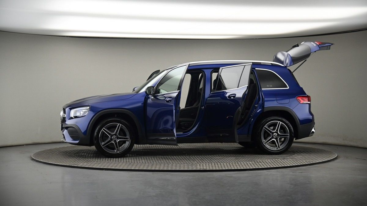 More views of Mercedes-Benz GLB