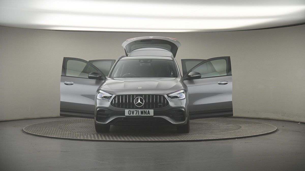 More views of Mercedes-Benz GLA