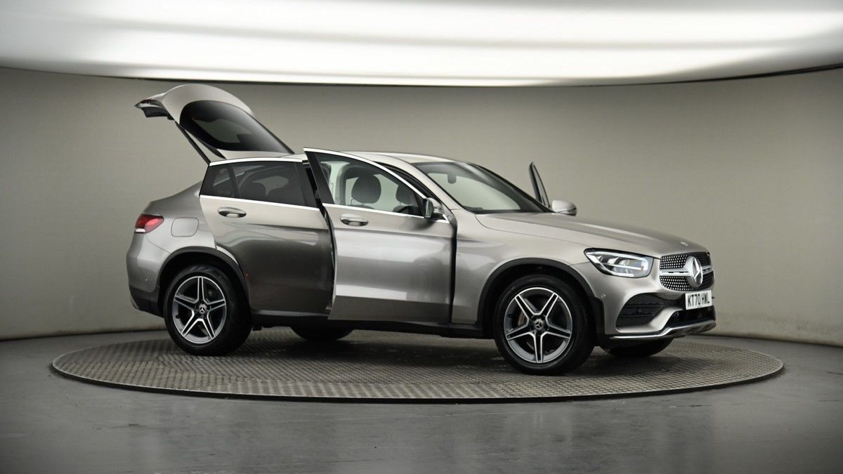 More views of Mercedes-Benz GLC