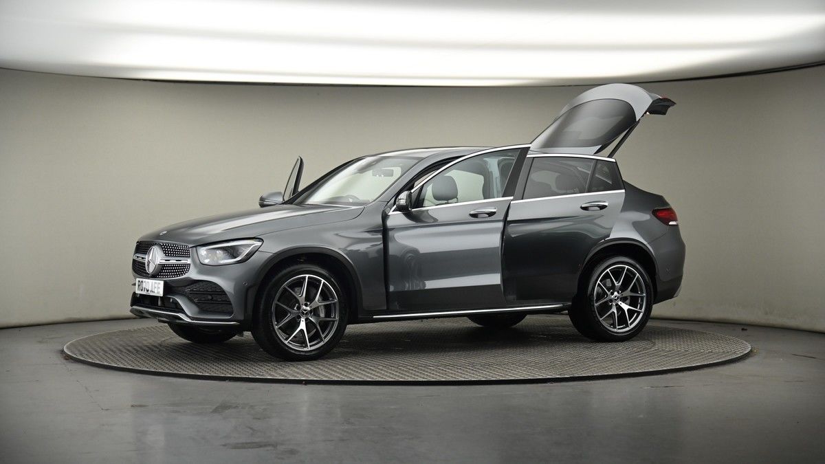 More views of Mercedes-Benz GLC