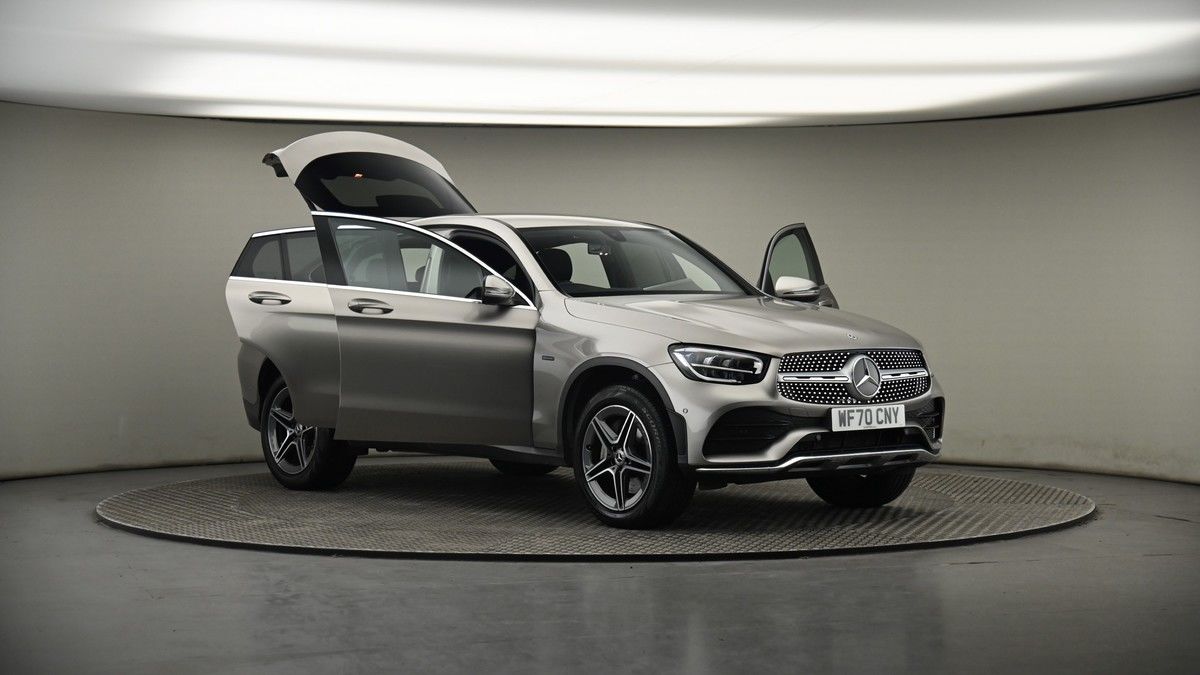 More views of Mercedes-Benz GLC