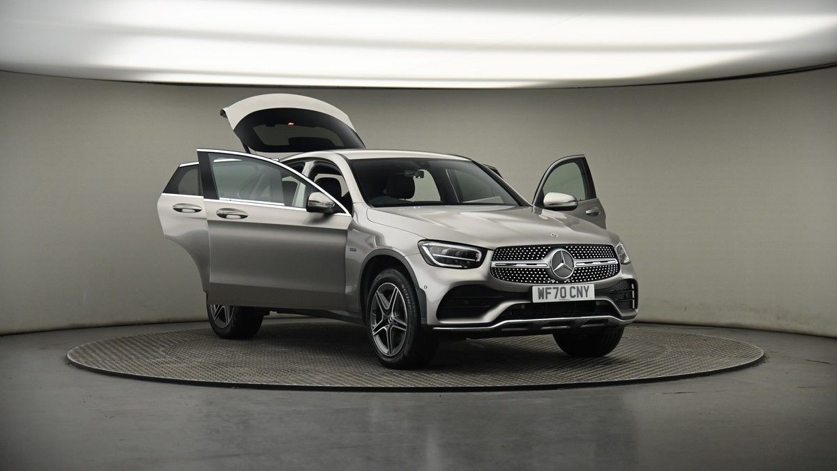 More views of Mercedes-Benz GLC