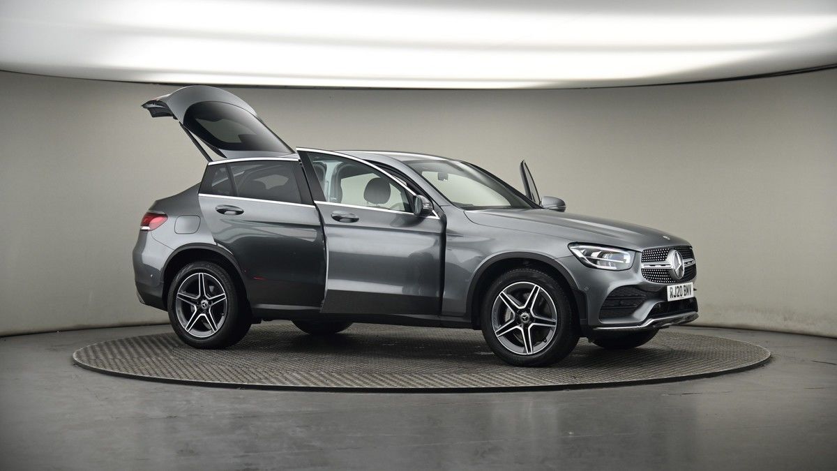 More views of Mercedes-Benz GLC