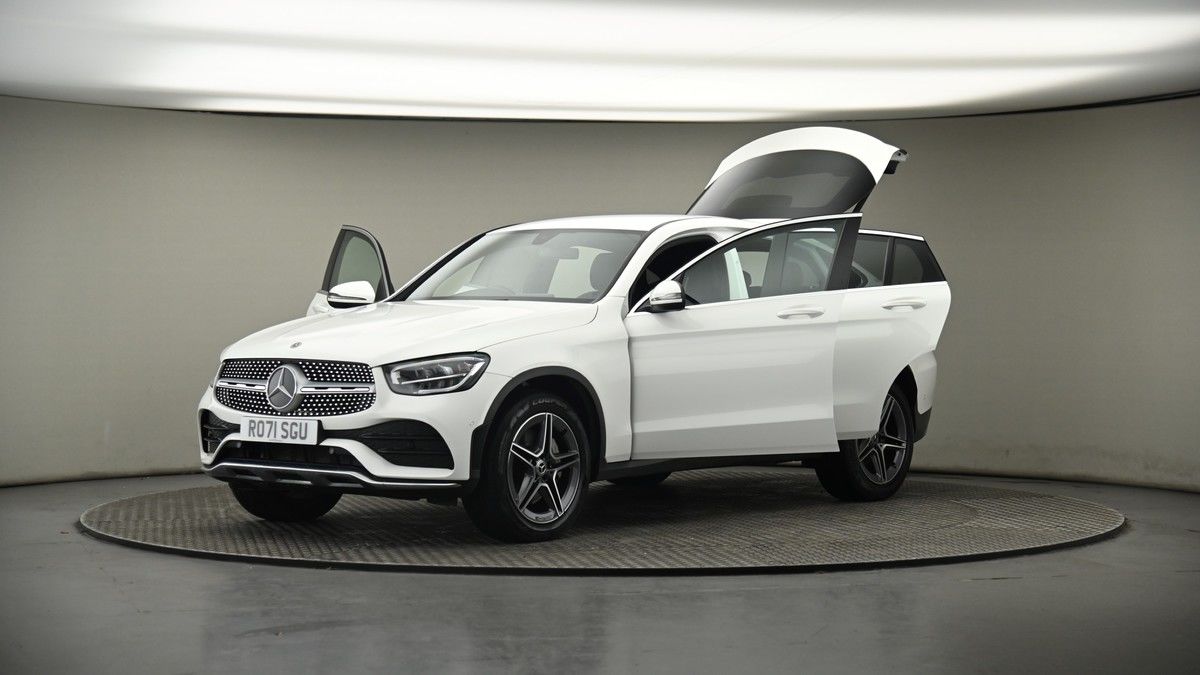 More views of Mercedes-Benz GLC