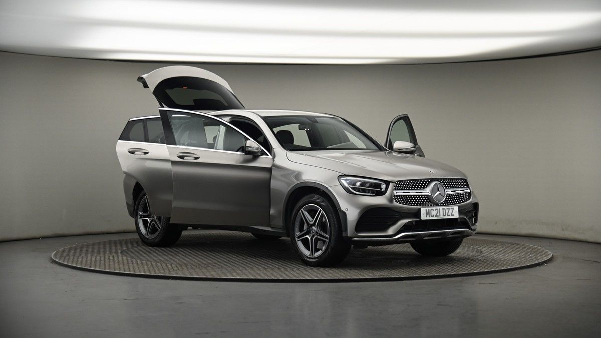 More views of Mercedes-Benz GLC