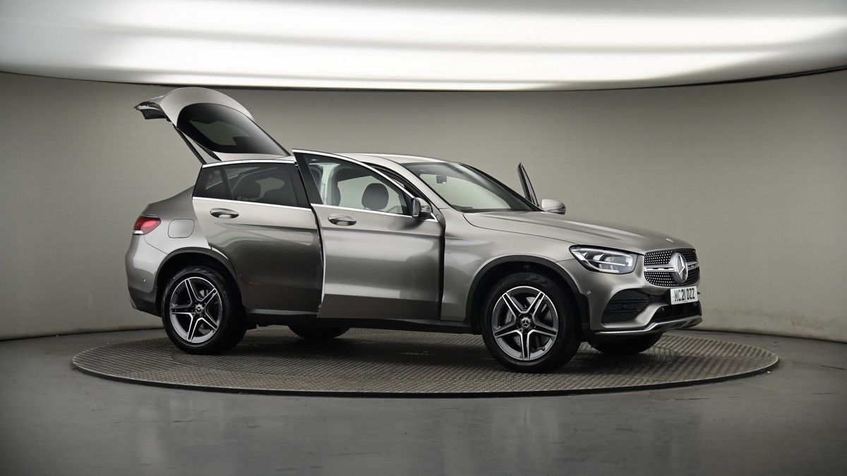 More views of Mercedes-Benz GLC