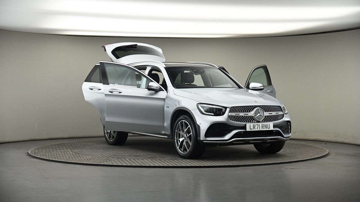 More views of Mercedes-Benz GLC