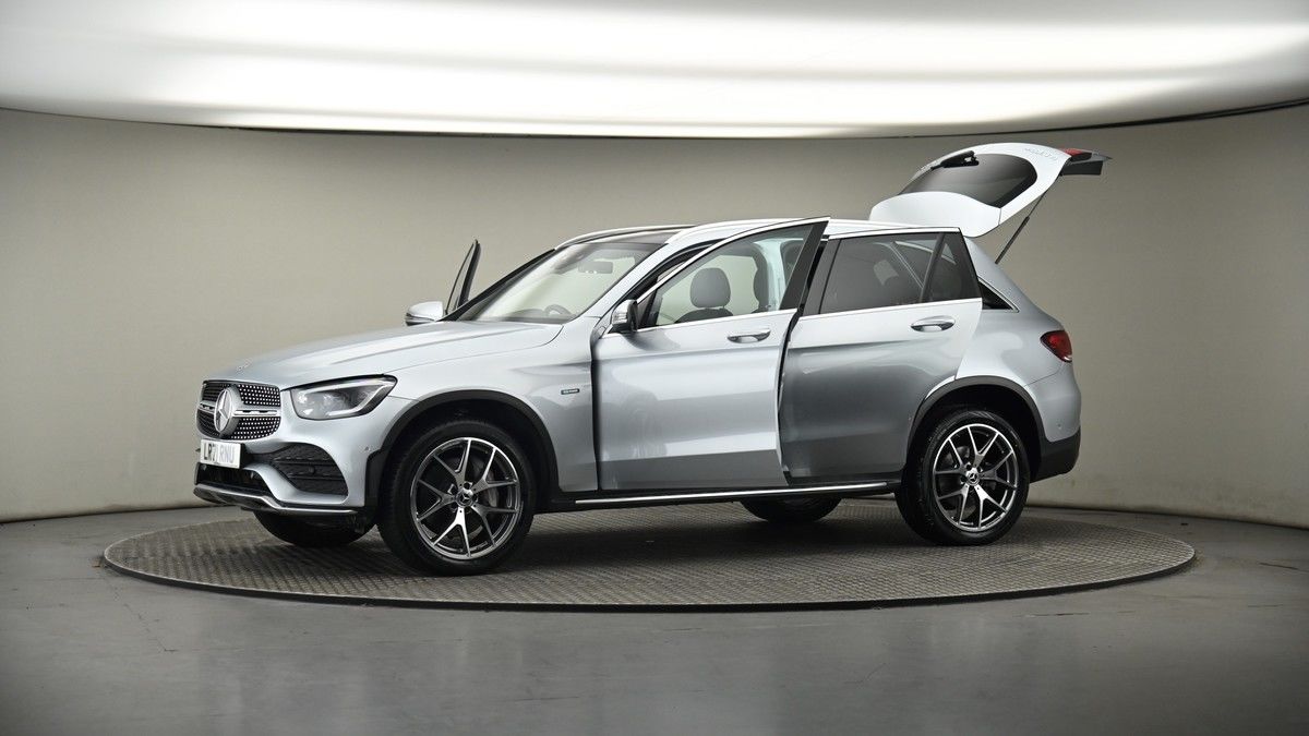 More views of Mercedes-Benz GLC