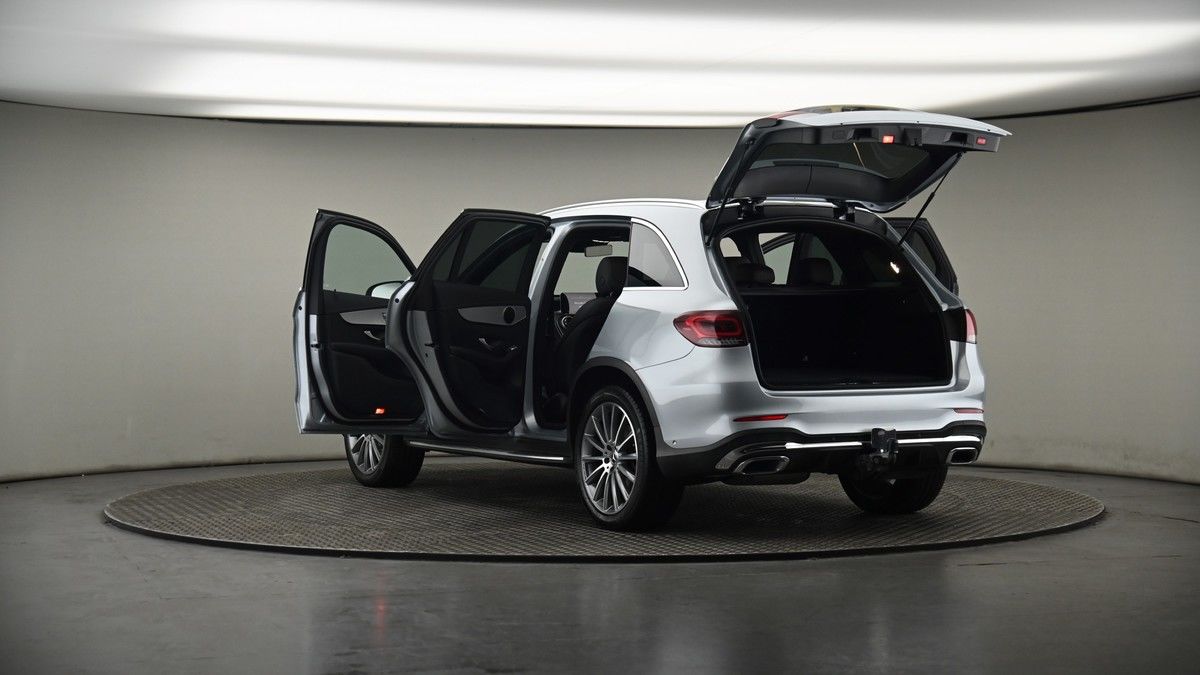 Mercedes-Benz GLC Image 8