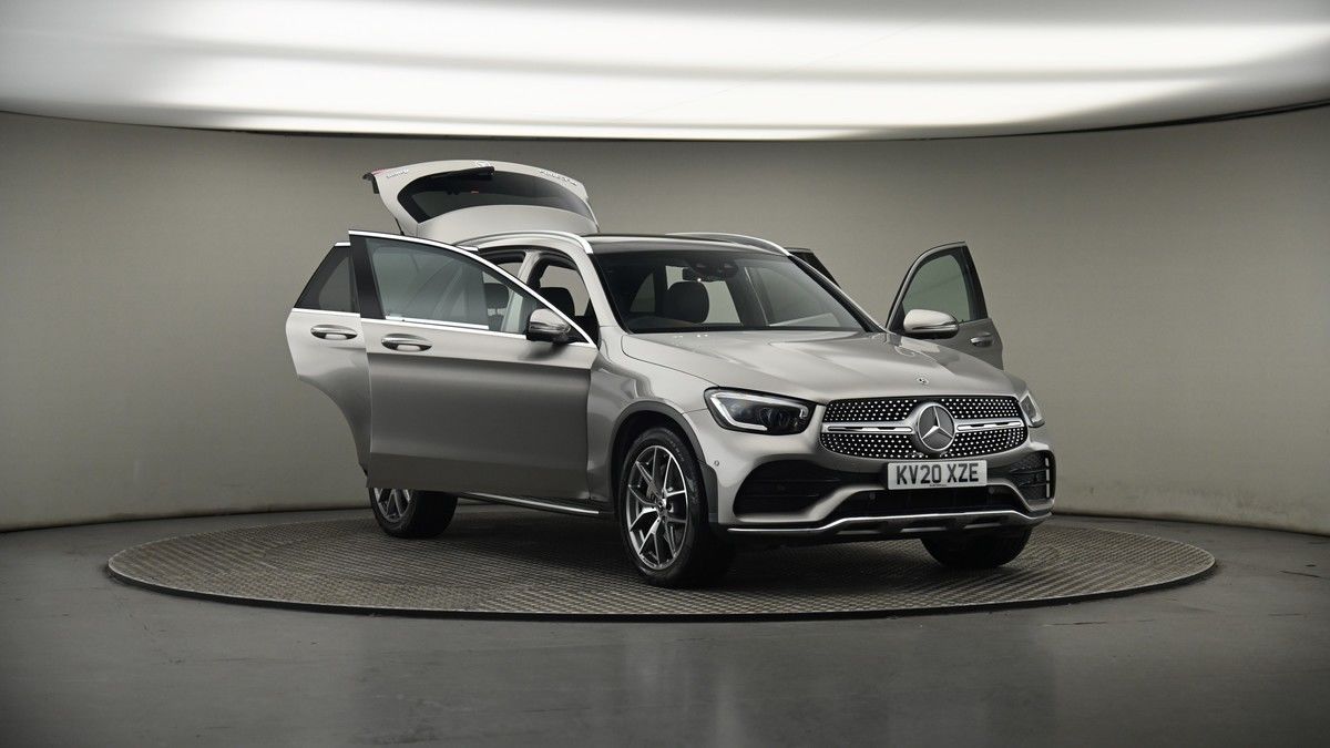 More views of Mercedes-Benz GLC