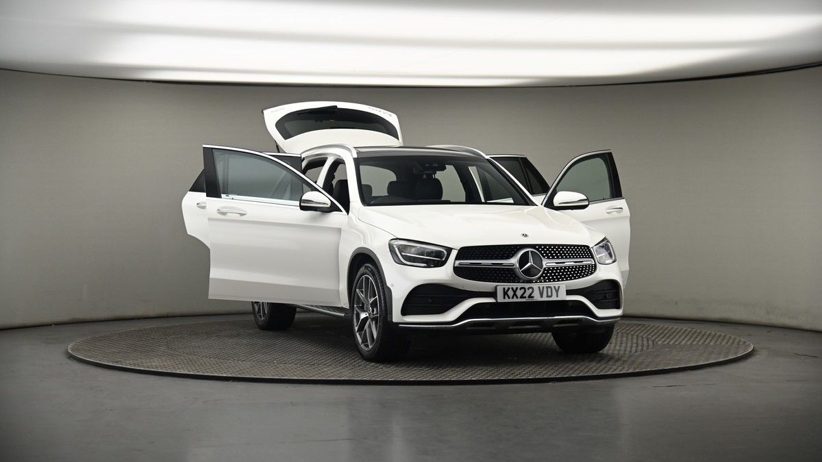 More views of Mercedes-Benz GLC