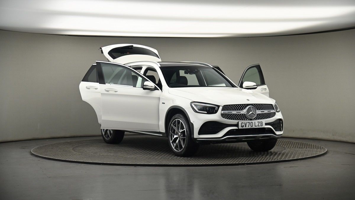 More views of Mercedes-Benz GLC