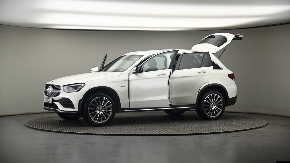 More views of Mercedes-Benz GLC