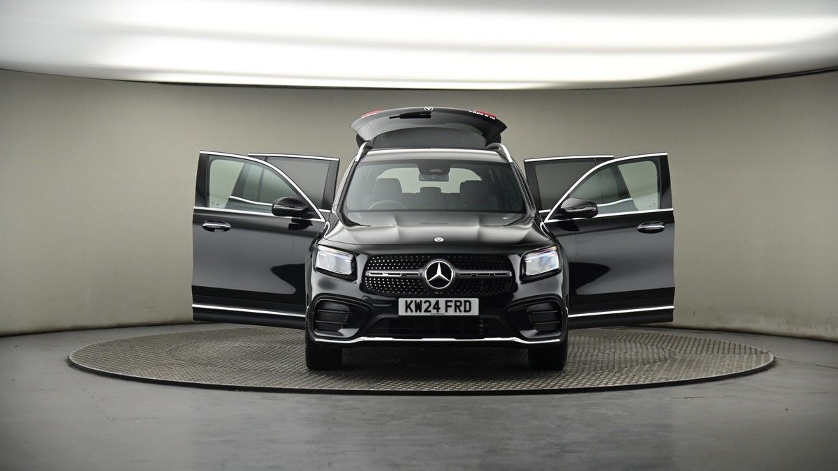 More views of Mercedes-Benz GLB