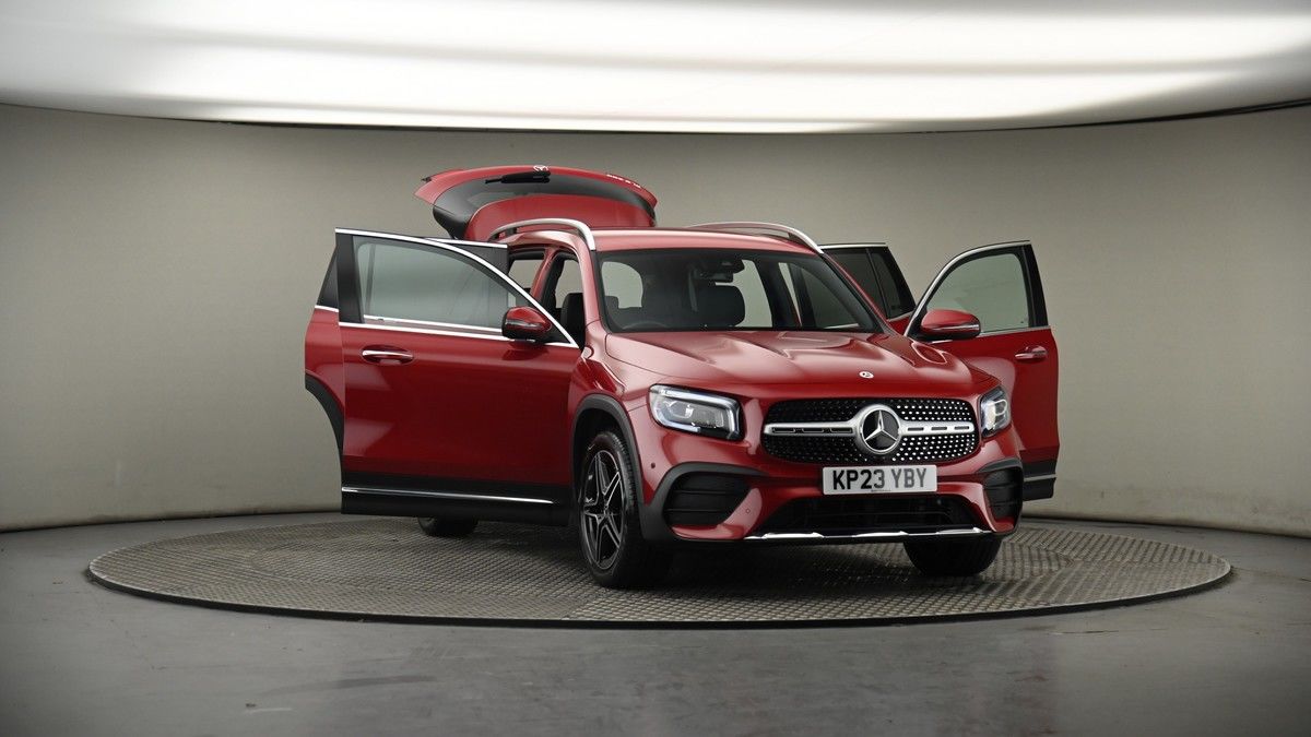 More views of Mercedes-Benz GLB