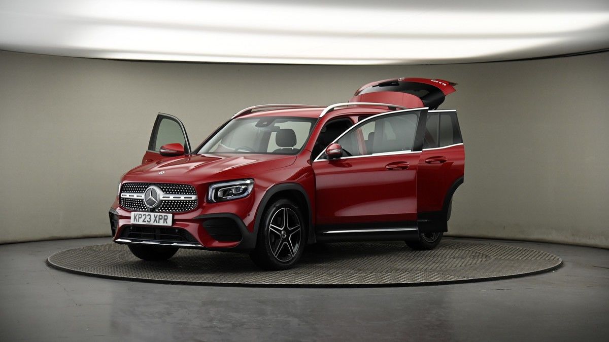 More views of Mercedes-Benz GLB