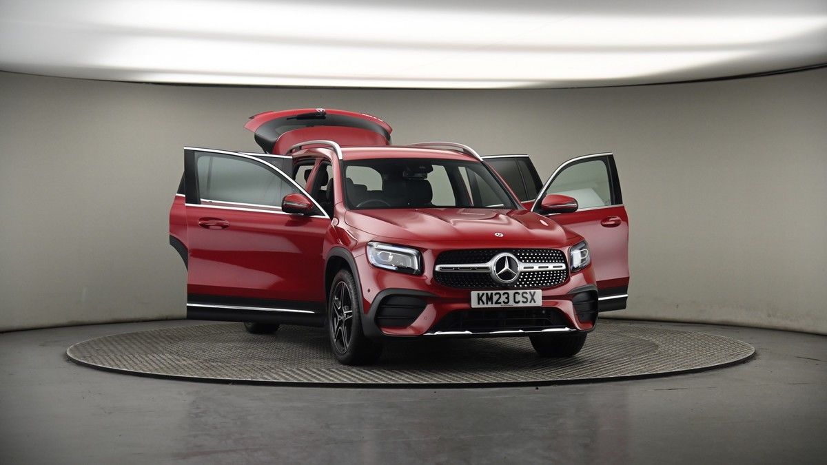 More views of Mercedes-Benz GLB