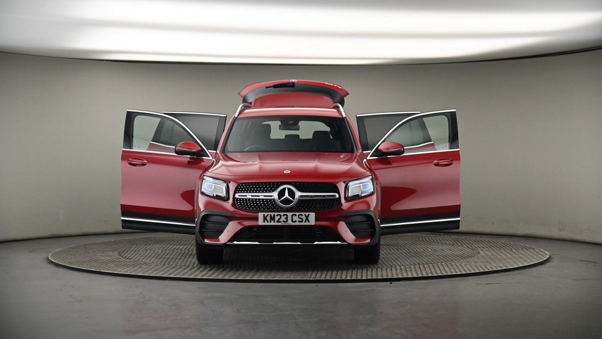 More views of Mercedes-Benz GLB