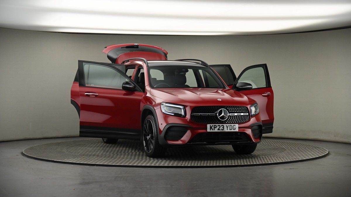 More views of Mercedes-Benz GLB